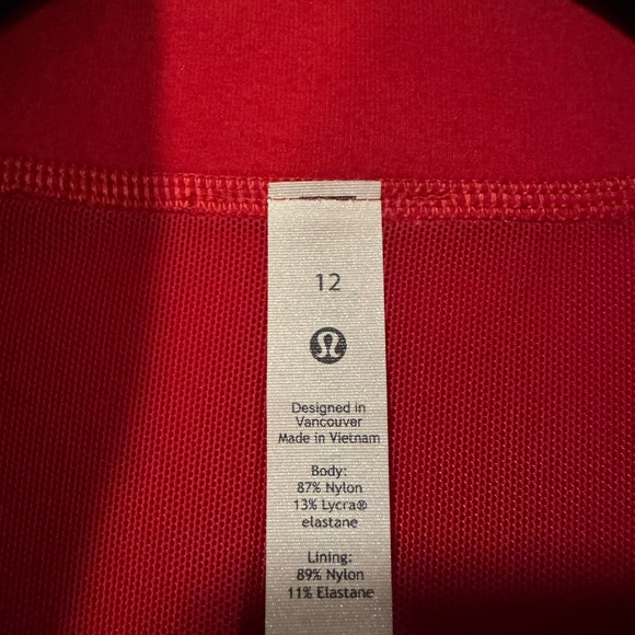 Lululemon Define Jacket - Size 12 Like New Condition - Picture 3 of 3